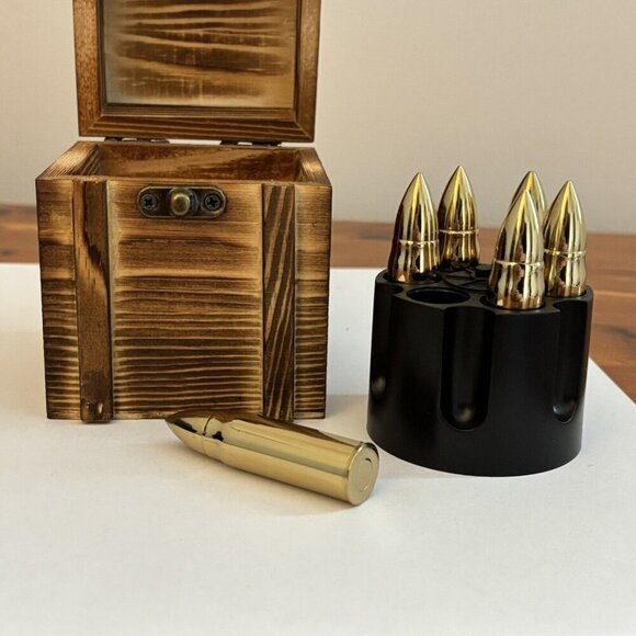 OAKSEA Bullet Shaped Stainless Steel Drink Chillers Reusable Whisky Stones NIB - Picture 1 of 3